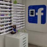 Postazione pasquale di Facebook